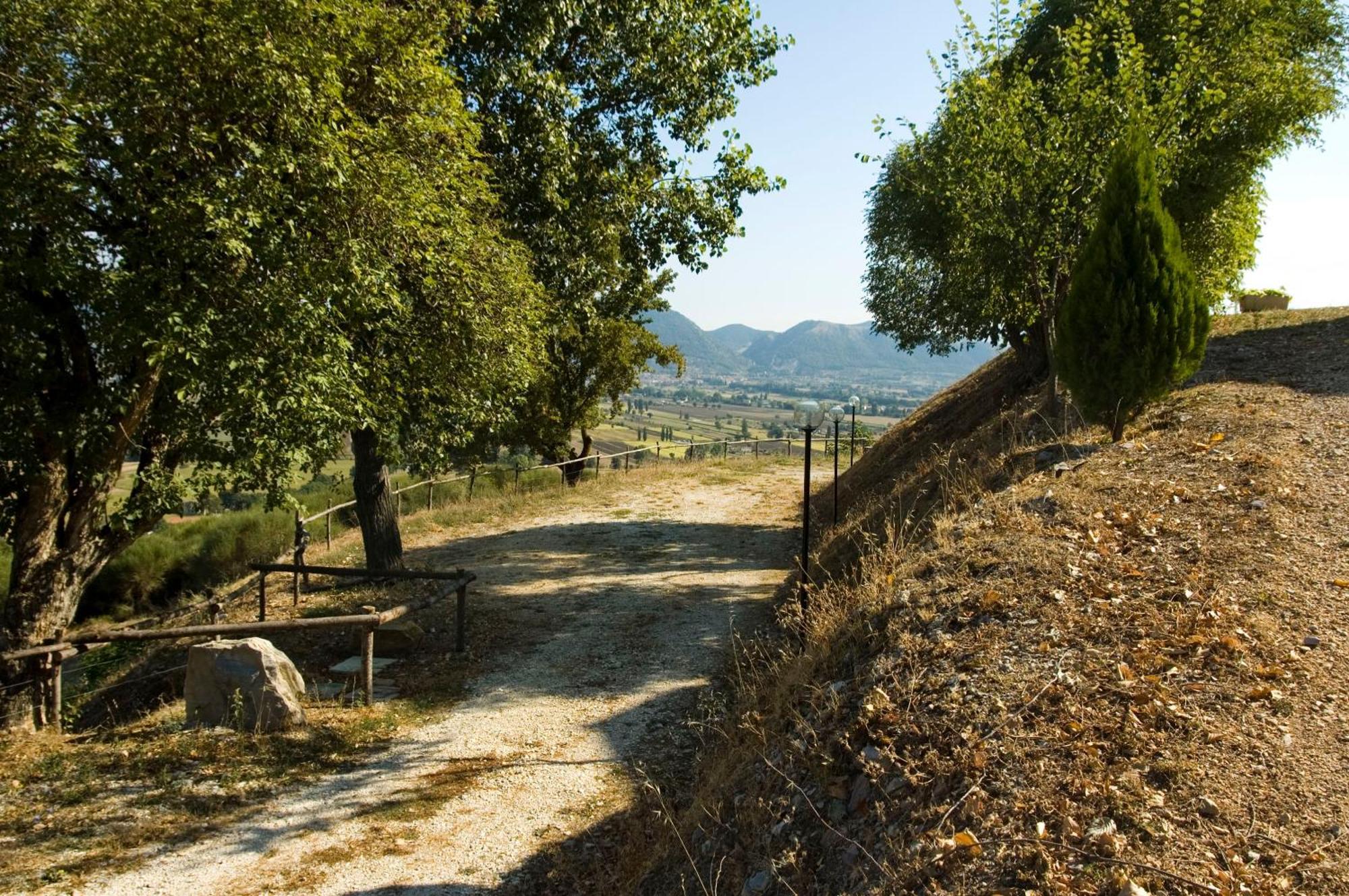 Azienda Agraria Montelujano Gubbio Exteriör bild
